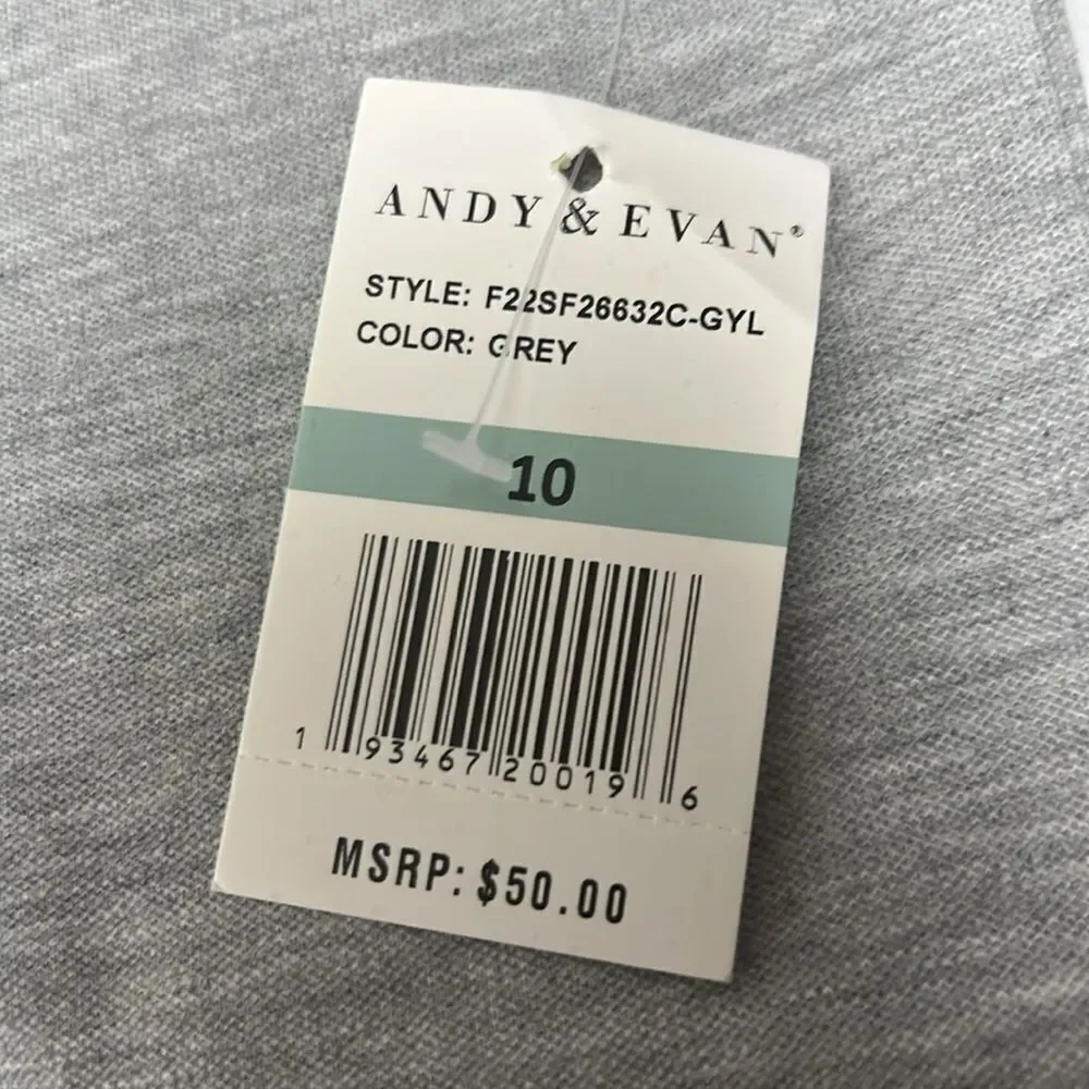 Andy & Evan Light Gray short sleeve button up knit shirt NWT size 10